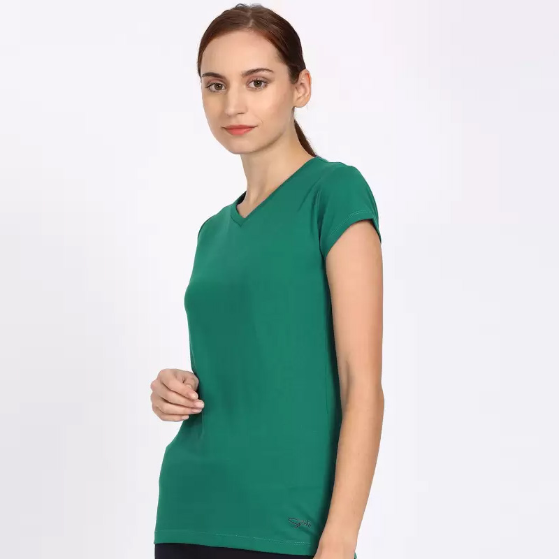 LOVABLE-Women-Blend-Green-Solid-Sports-Top—V-Neck-Tee2